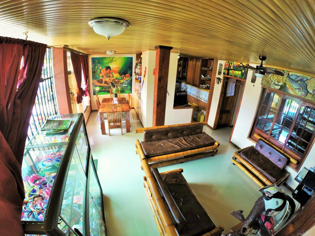 Hostal La Esperanza Leticia Esterno foto